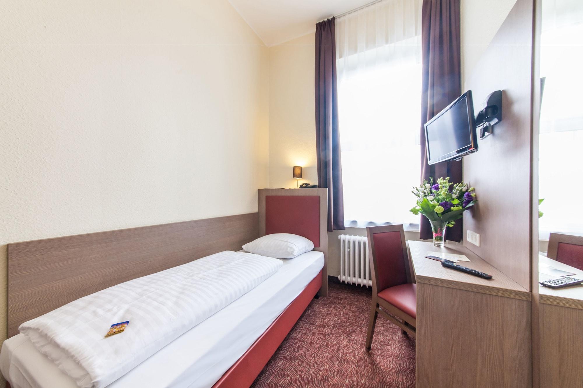 Hotel Maxim Duesseldorf City Kültér fotó