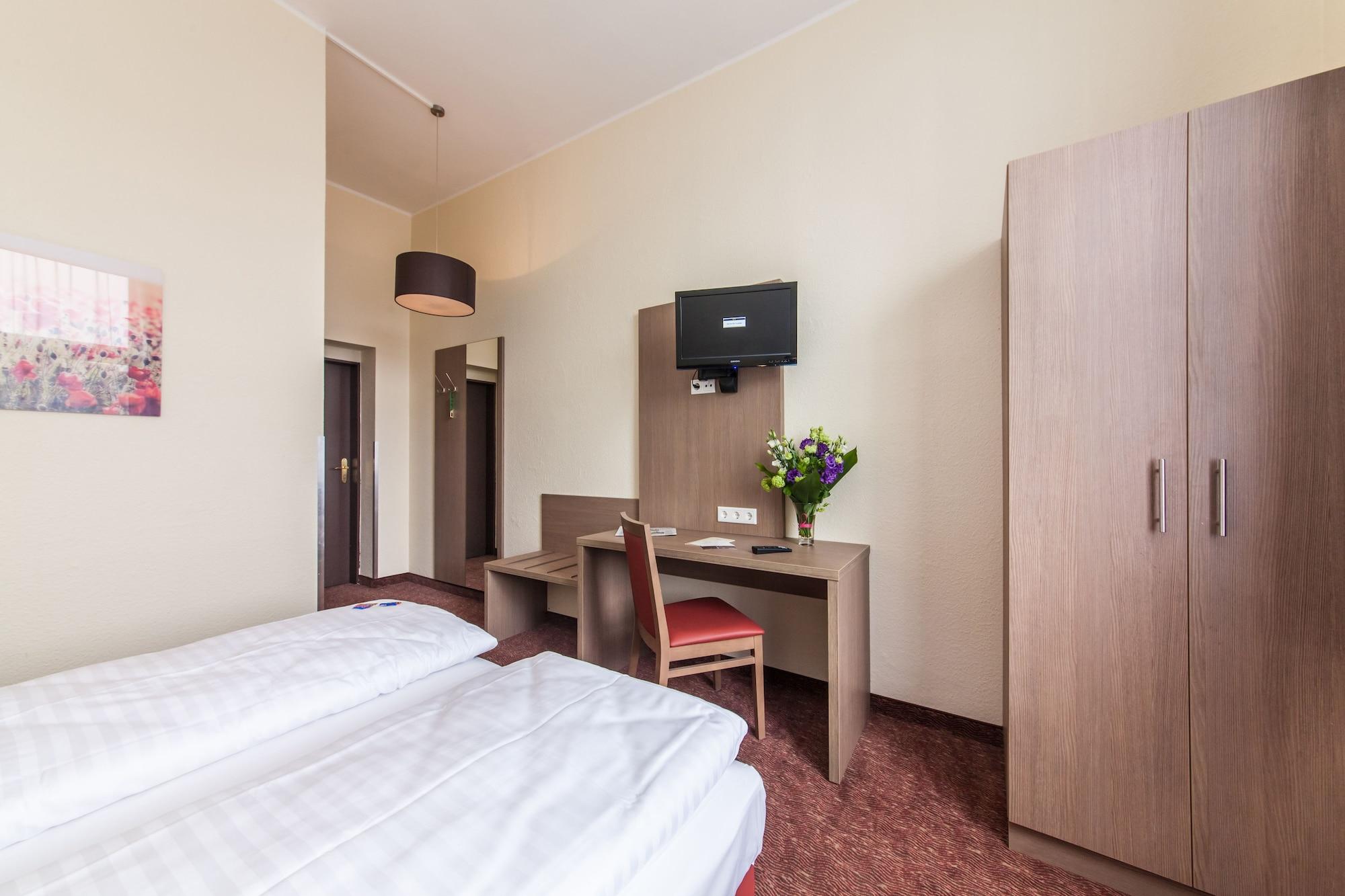 Hotel Maxim Duesseldorf City Kültér fotó