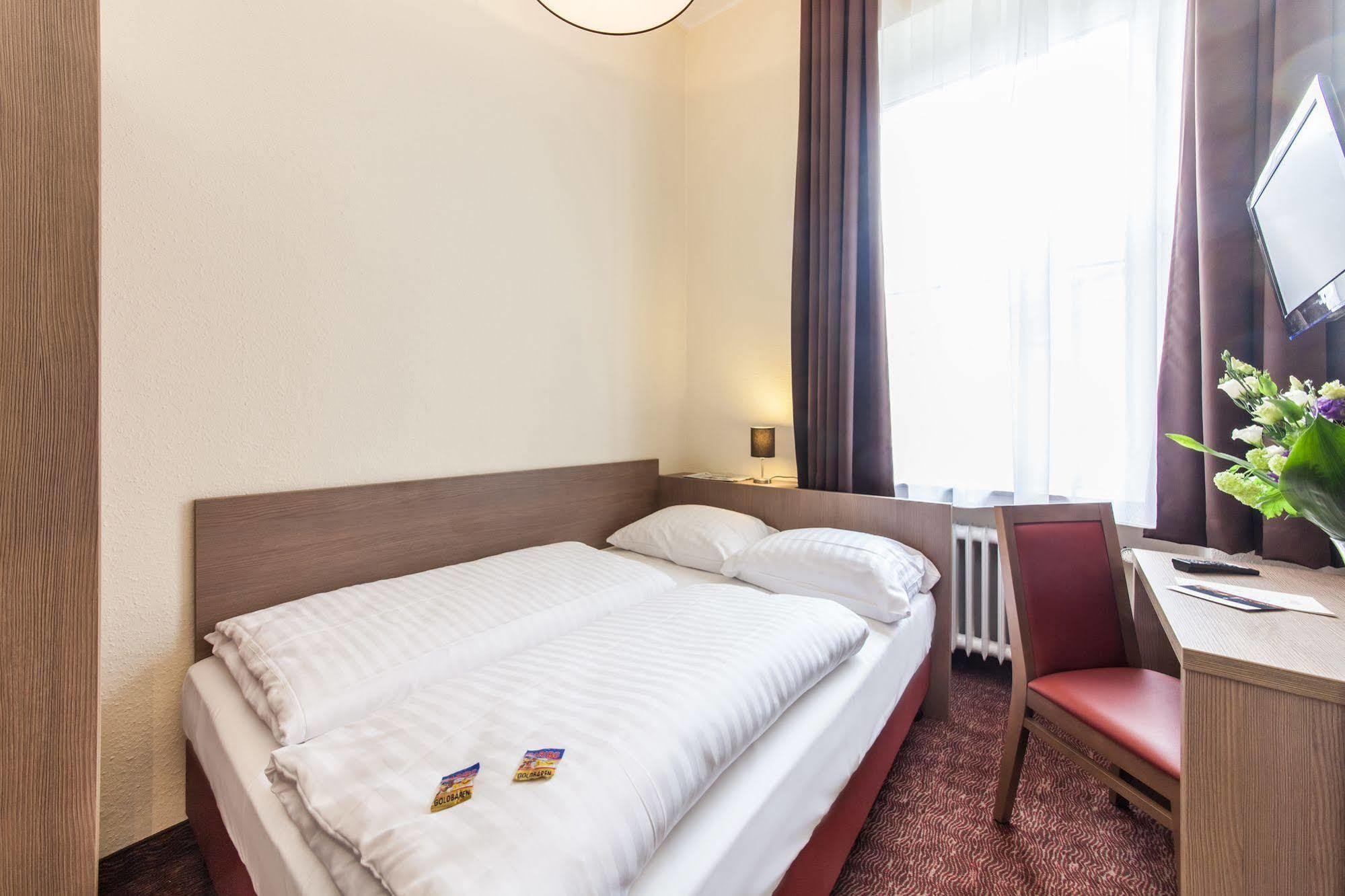 Hotel Maxim Duesseldorf City Kültér fotó
